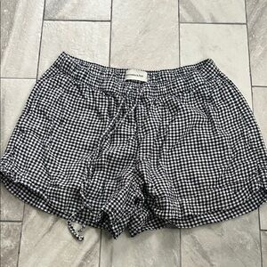 Abercrombie & Fitch Black and White Checkered Linen Shorts